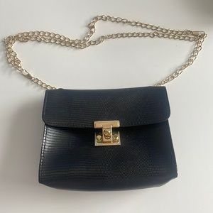 Brand new but with no tag